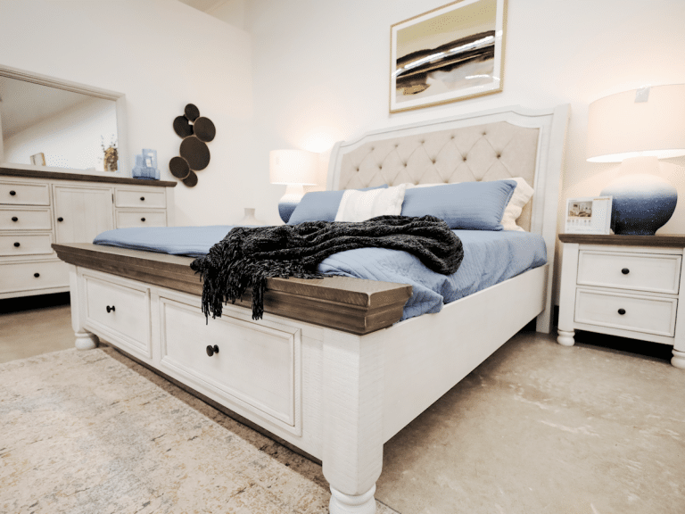 RVF_Ashley-27_Bedroom_1200 X 900_111125