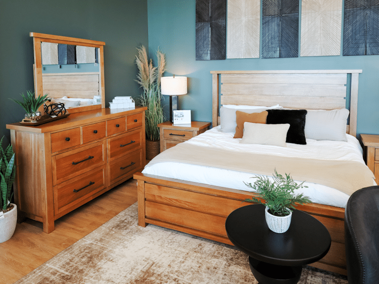 RVF_Ashley_68_Bedroom_1200 X 900_111025