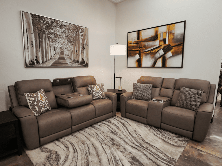 RVF_Ashley_84_Living_1200 X 900_111025 (1)